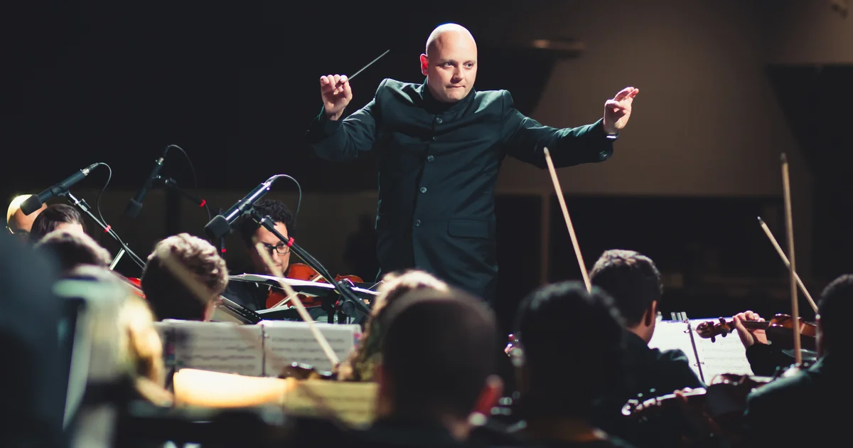 Claude 官方 85 個使用場景完全解析 — 從商務到生活的 AI 實戰指南