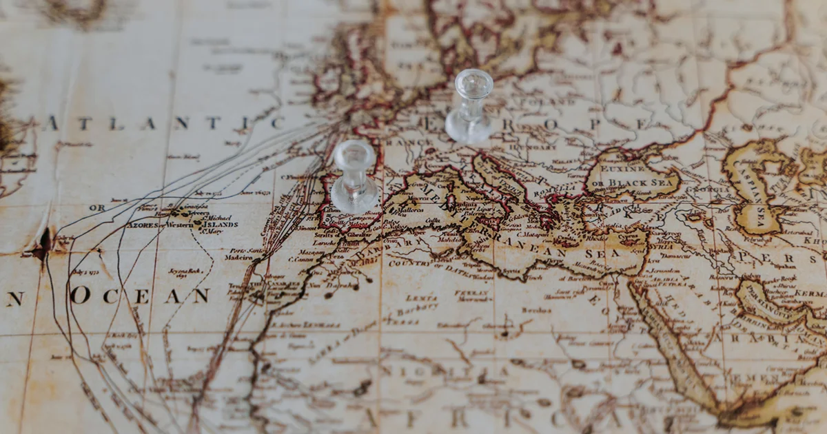 Claude 生命科學與人資應用 — 3 個專業場景